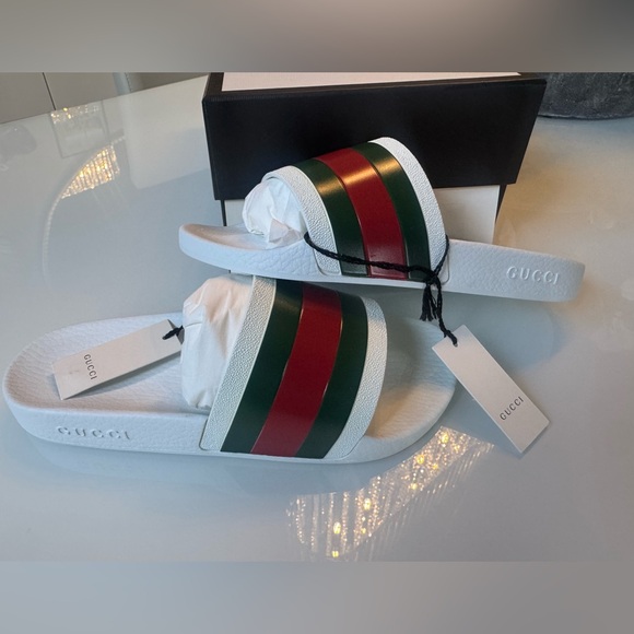 Gucci White Web Slides - Picture 1 of 9